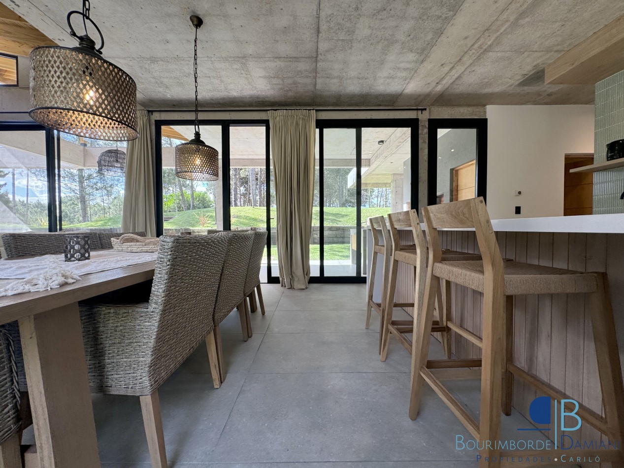 4008 - Villa Robles 100