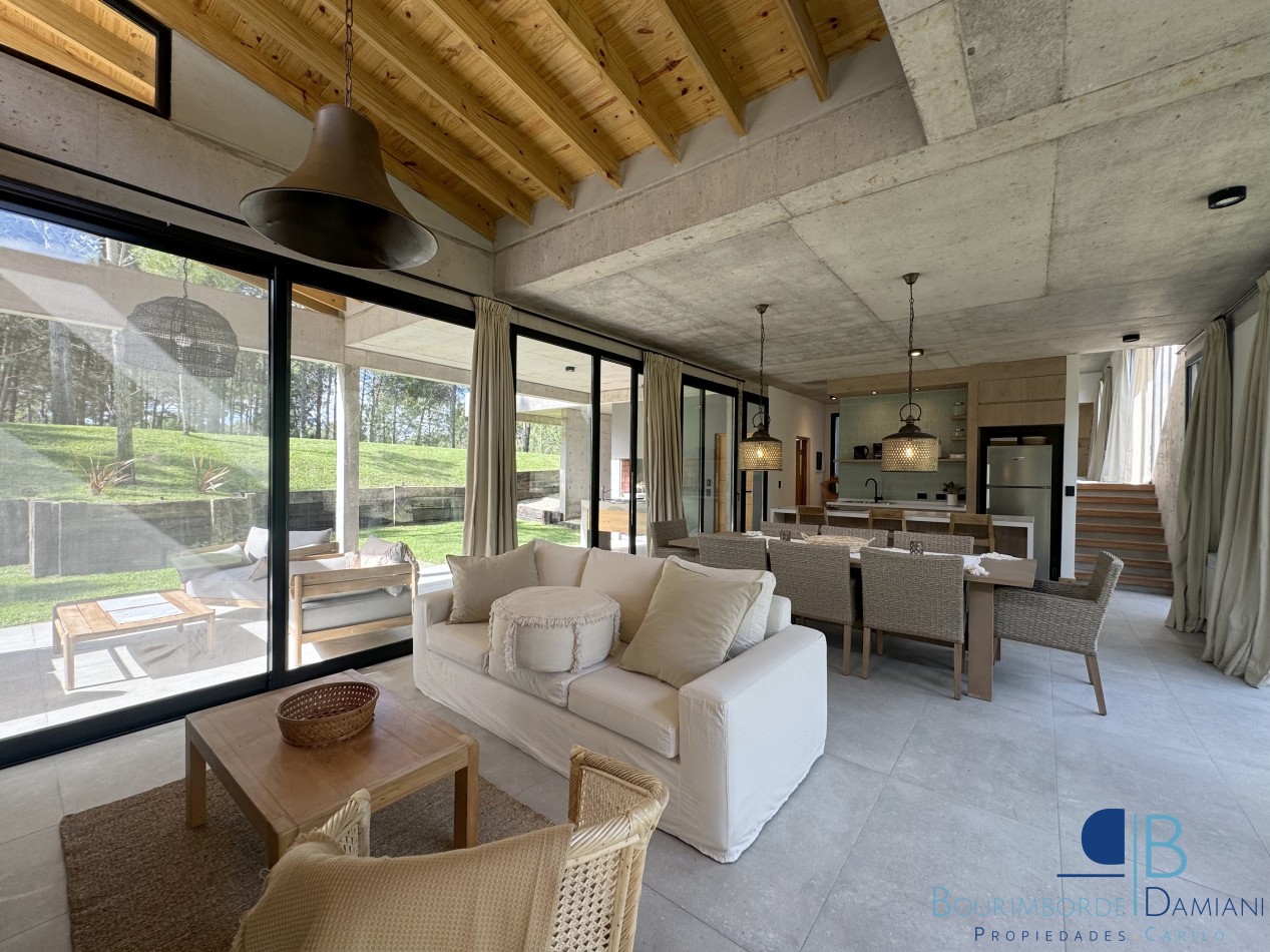 4008 - Villa Robles 100