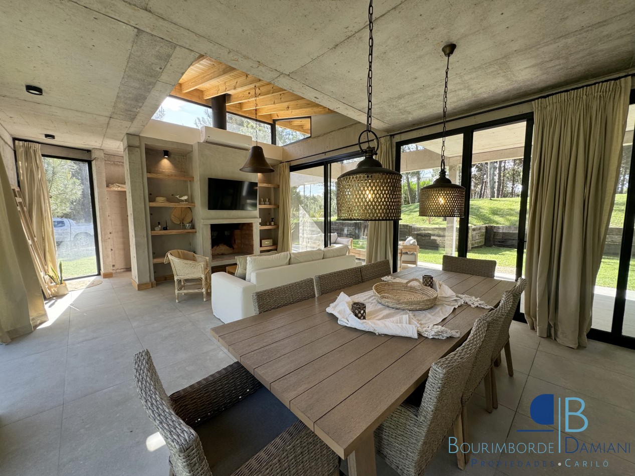 4008 - Villa Robles 100