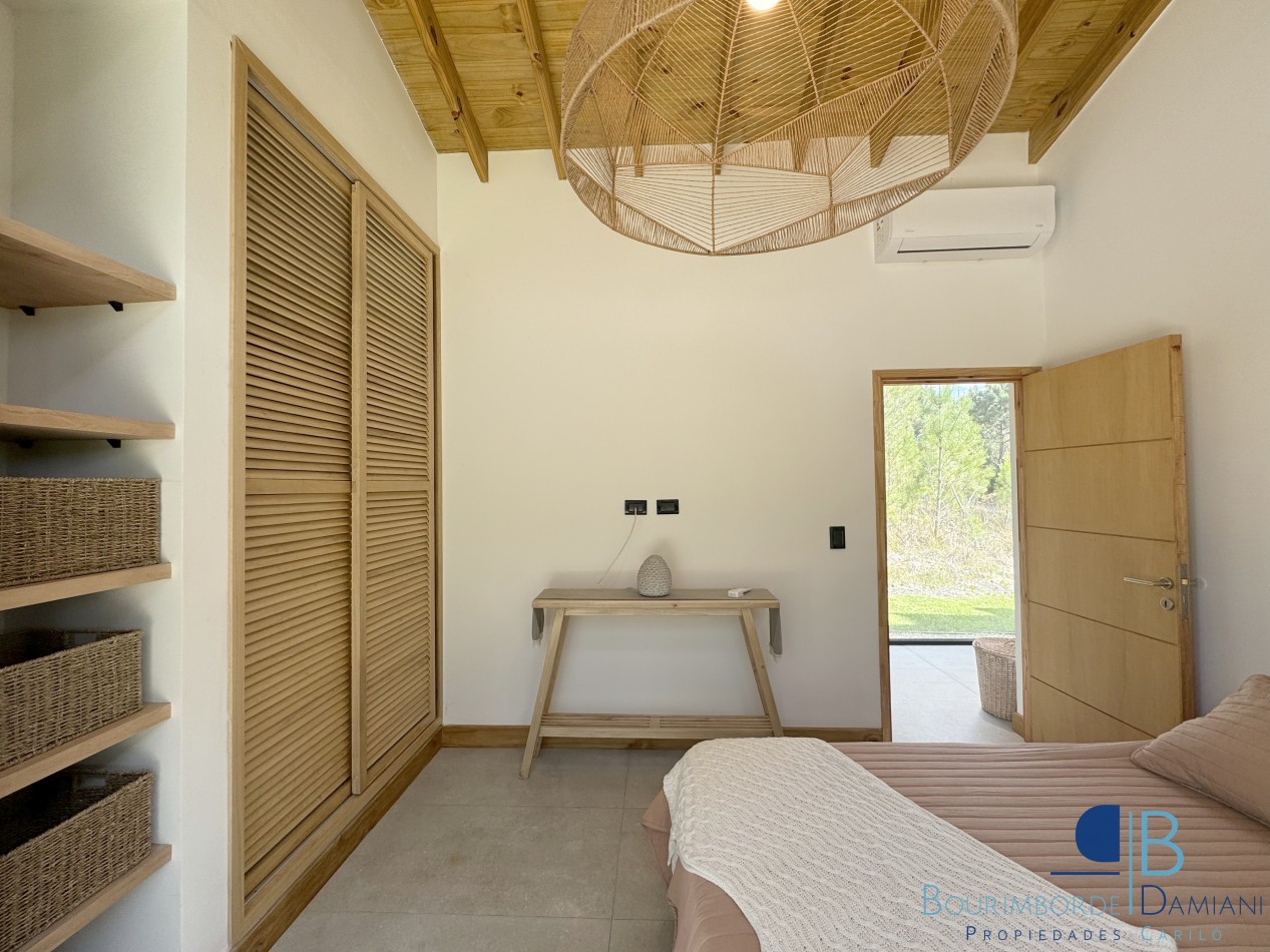 4008 - Villa Robles 100