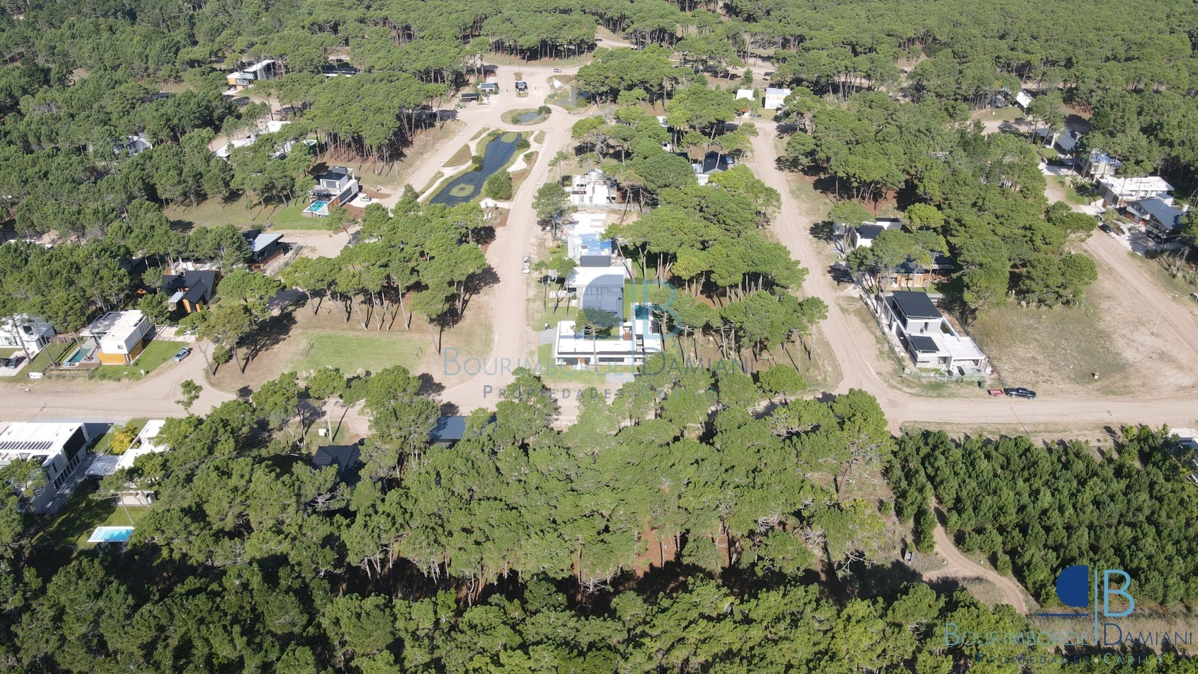 3008 - Lote en Pioneros