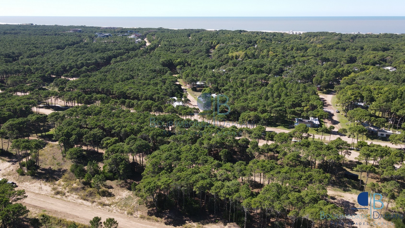 3011 - Lote en Bosques